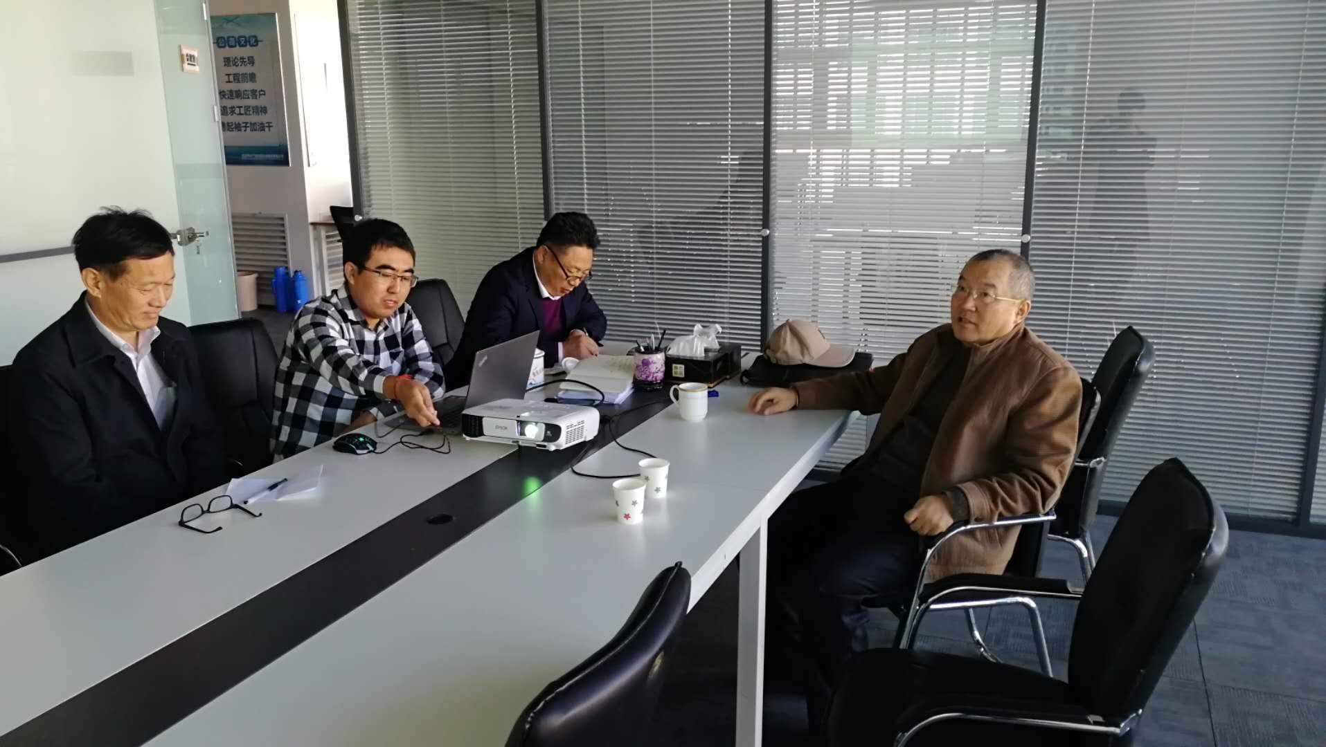 &#31859;&#20848;&#23448;&#26041;&#32593;&#39029;&#29256;&#45;&#31859;&#20848;&#77;&#105;&#76;&#97;&#110;&#40;&#20013;&#22269;&#41;
