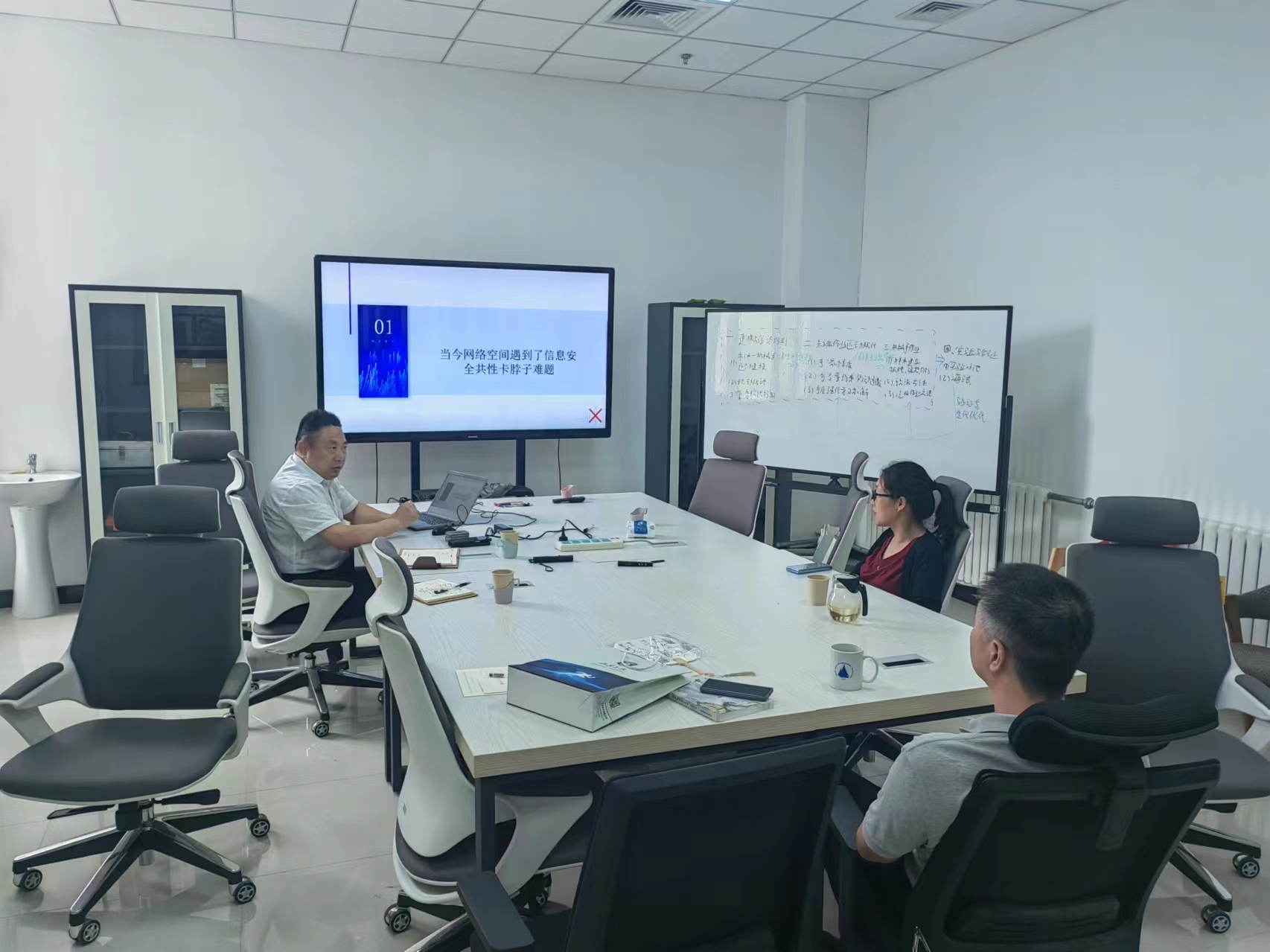 &#31859;&#20848;&#23448;&#26041;&#32593;&#39029;&#29256;&#45;&#31859;&#20848;&#77;&#105;&#76;&#97;&#110;&#40;&#20013;&#22269;&#41;